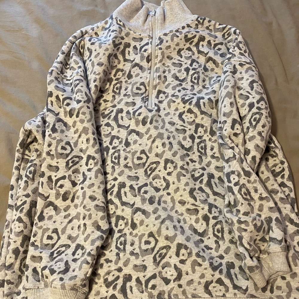 Half zip oversized sweatshirt